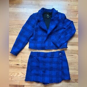 House of Harlow 1960 
Wool blend skort and jacket suit set 
Size: XL